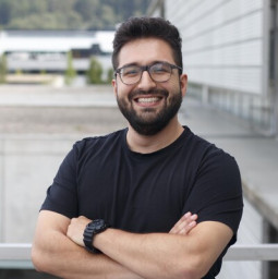 Ángel Longueira